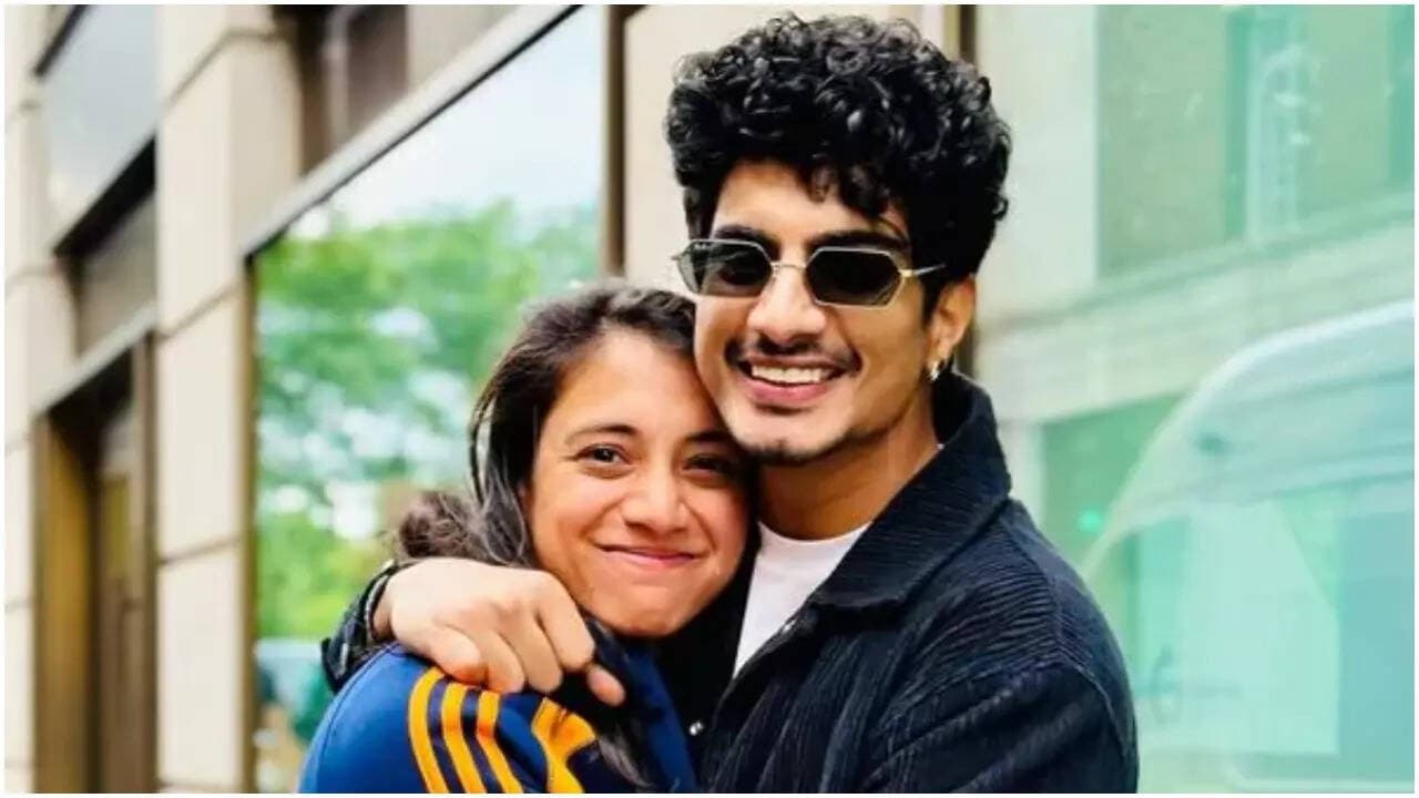 Smriti and Palash UNFOLLOW each other on social media