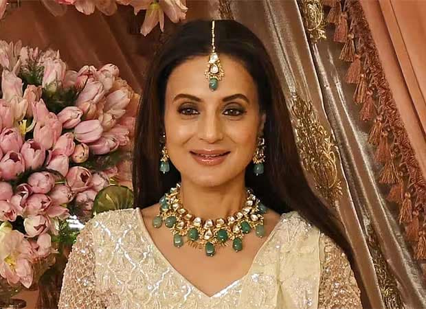  Ameesha Patel takes cryptic dig at “fake PR machinery” i...